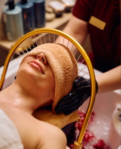 Signature Scalp Treatment (+Back Facial, Hot Stone, Scrub)